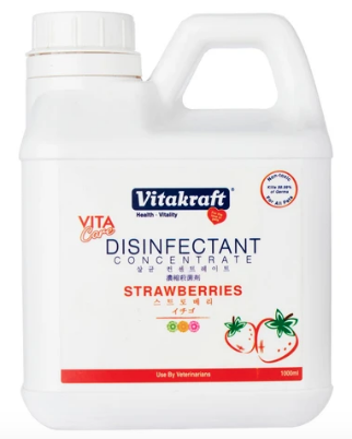 Vitakraft Disinfectant Concentrate Strawberries Scent 1L